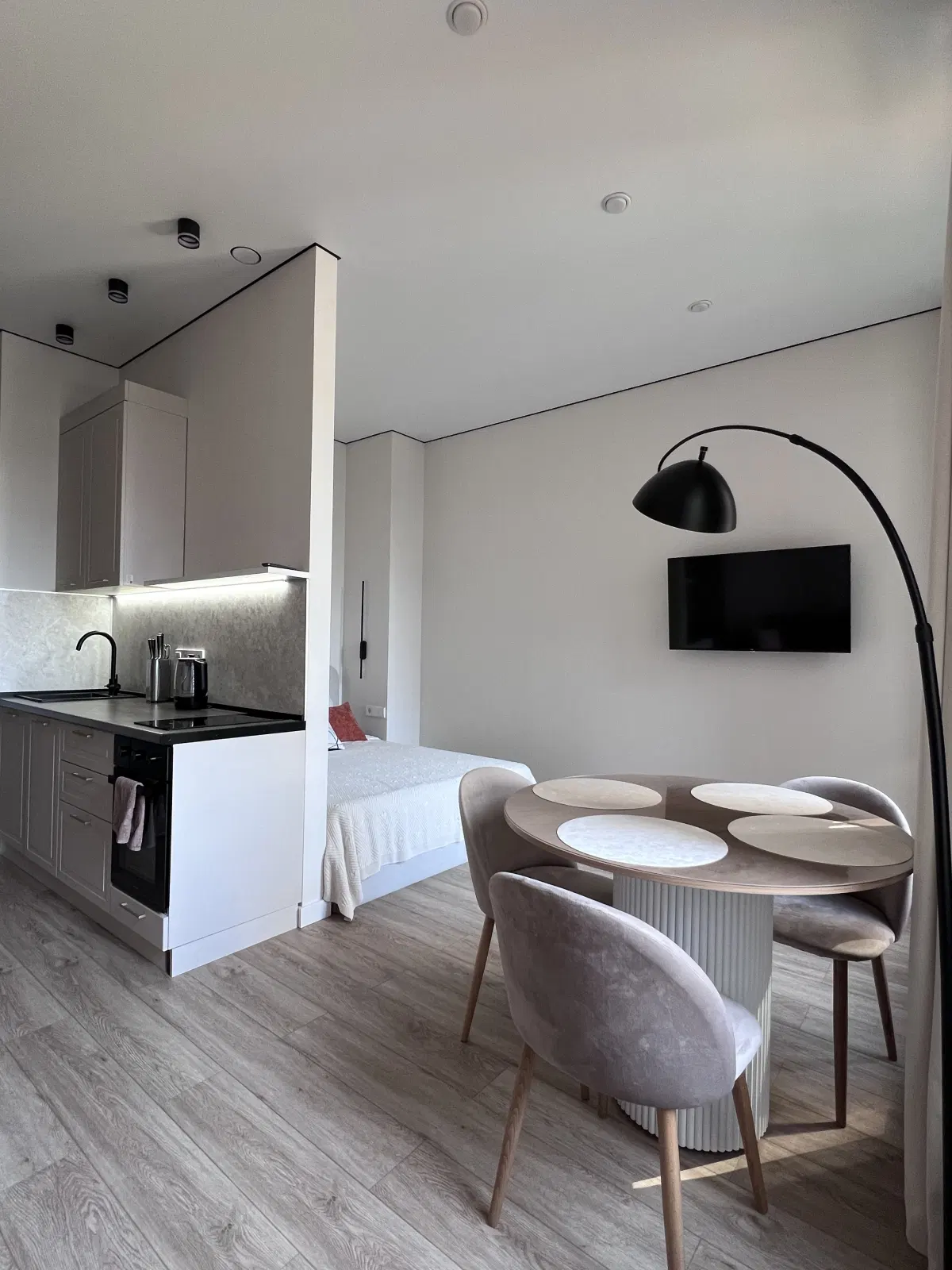 фото Квартира-студия, 30 м², 2 кров…