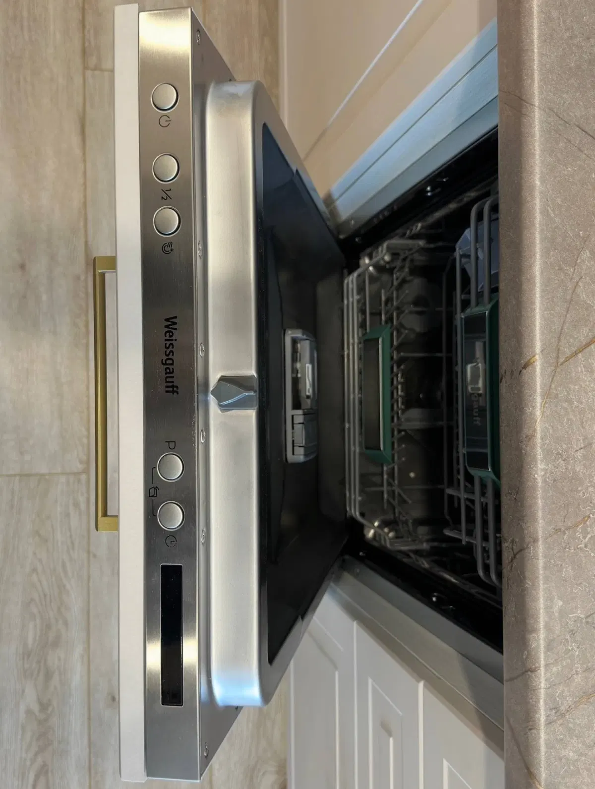 фото Квартира-студия, 30 м², 2 кров…
