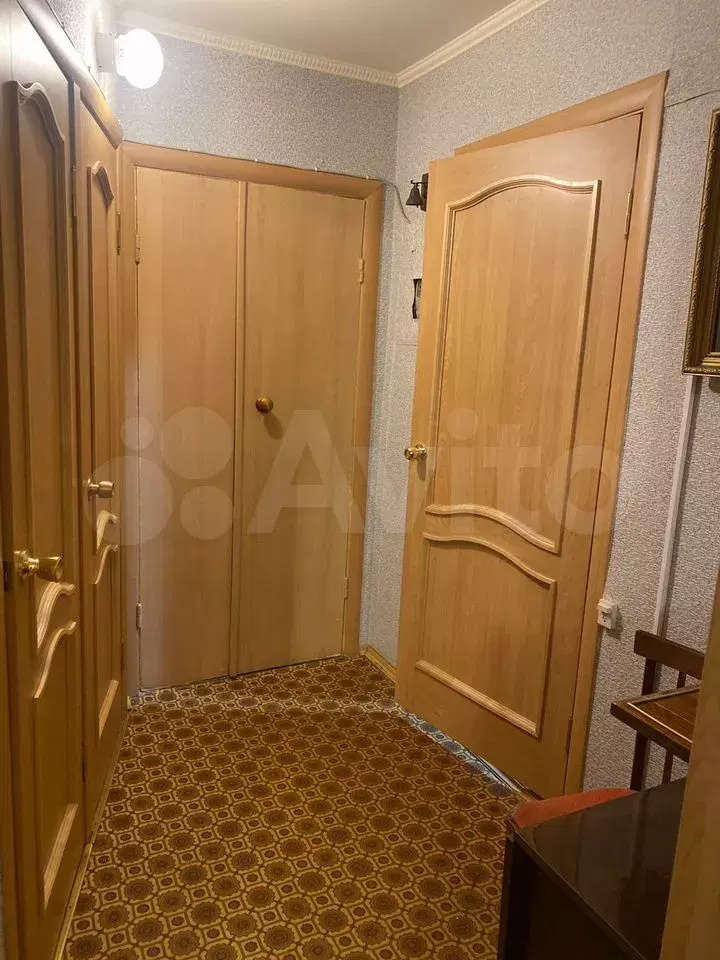 фото 1-к. квартира, 30 м², 3/5 эт.