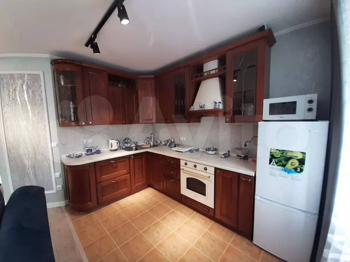 фото Евро-ТРЕШКА, 54 м², 3 кровати