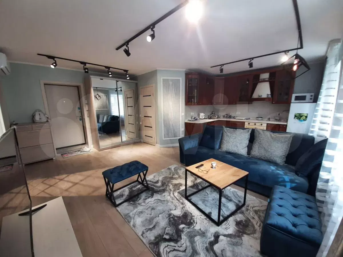 фото Евро-ТРЕШКА, 54 м², 3 кровати