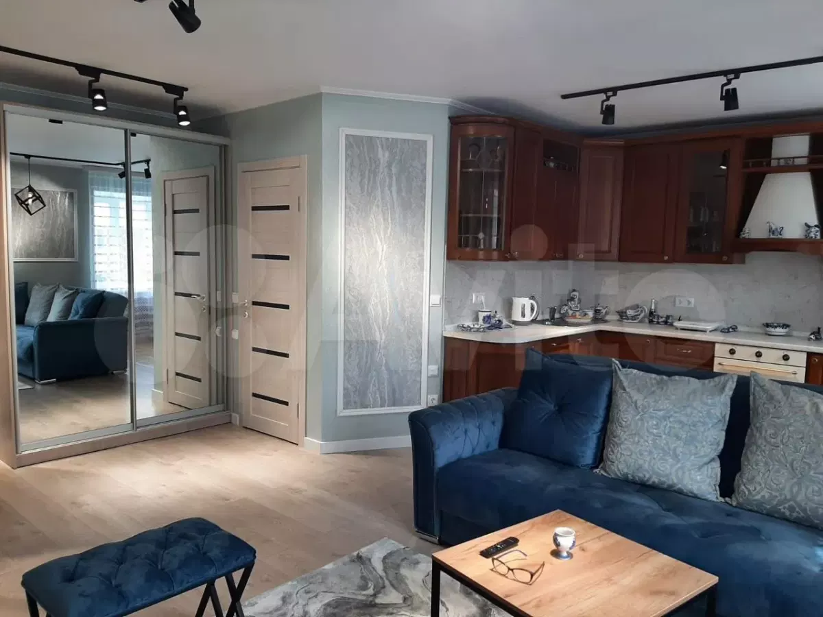 фото Евро-ТРЕШКА, 54 м², 3 кровати