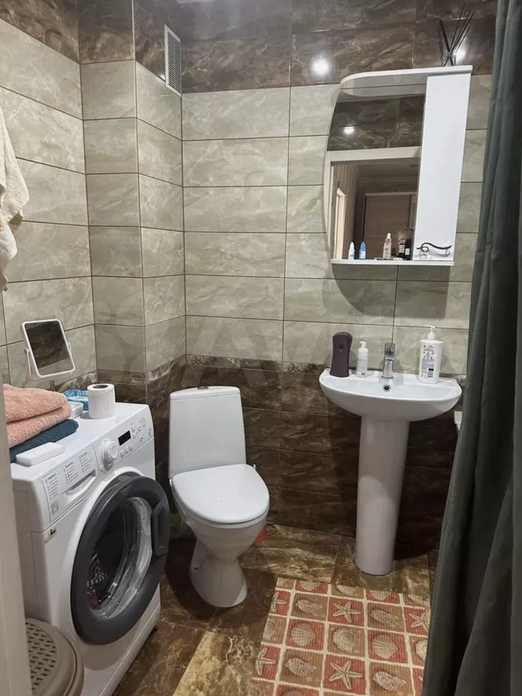 фото 1-к. квартира, 40 м², 3/6 эт.