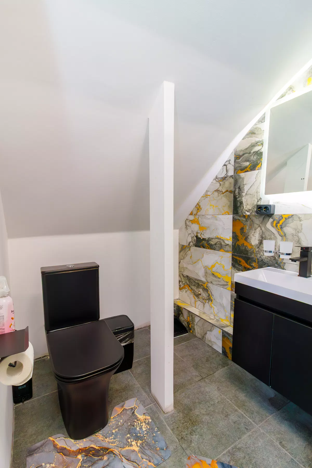 фото Квартира-студия, 25 м², 2 кров…