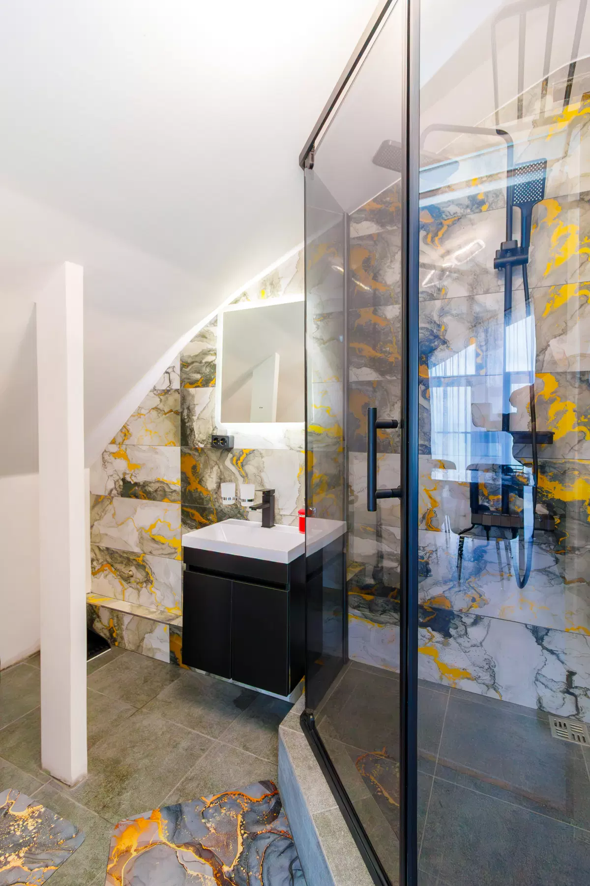 фото Квартира-студия, 25 м², 2 кров…