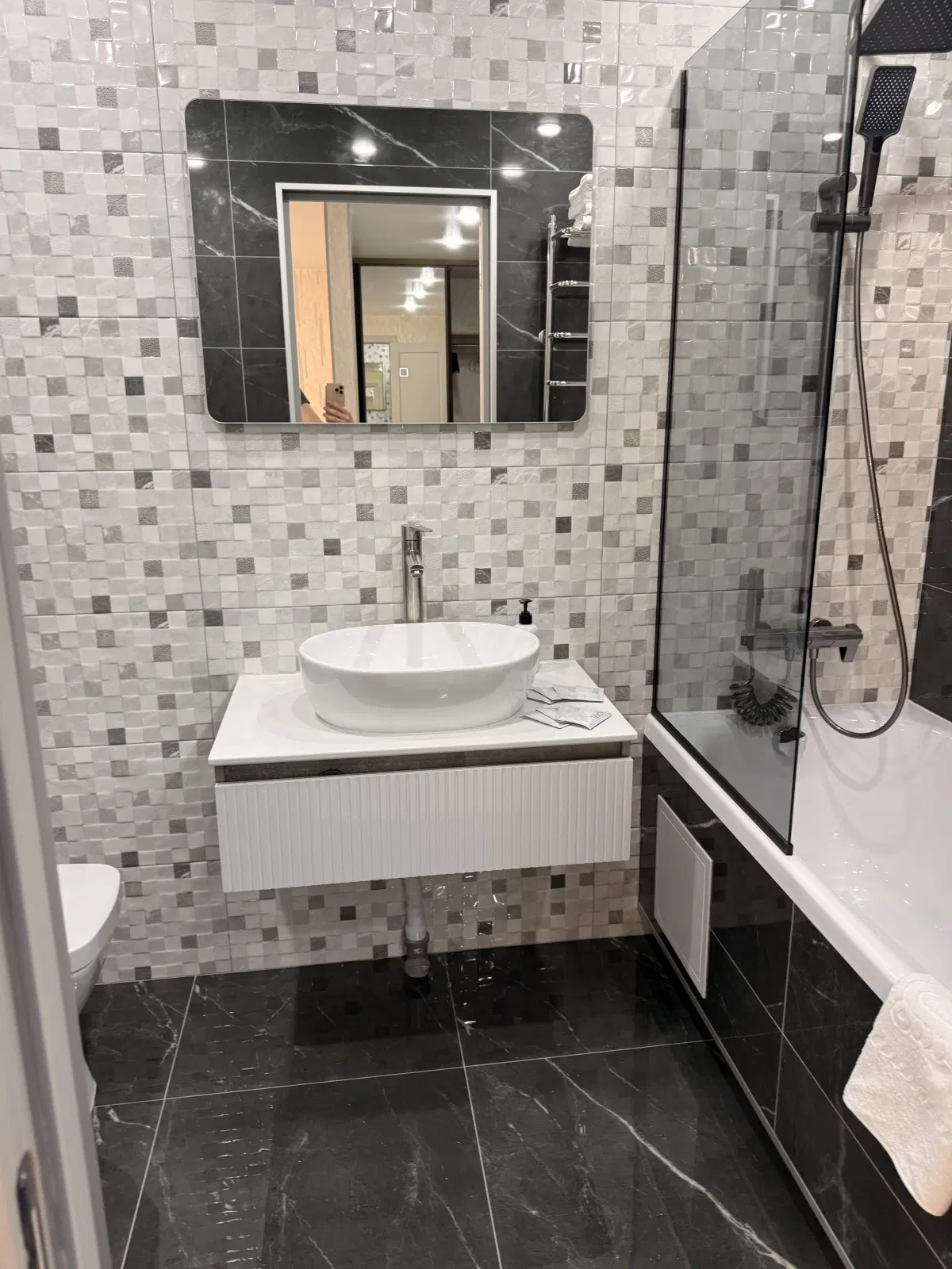 Фото квартиры 1-к. квартира, 50,3 м², 4/5 эт…