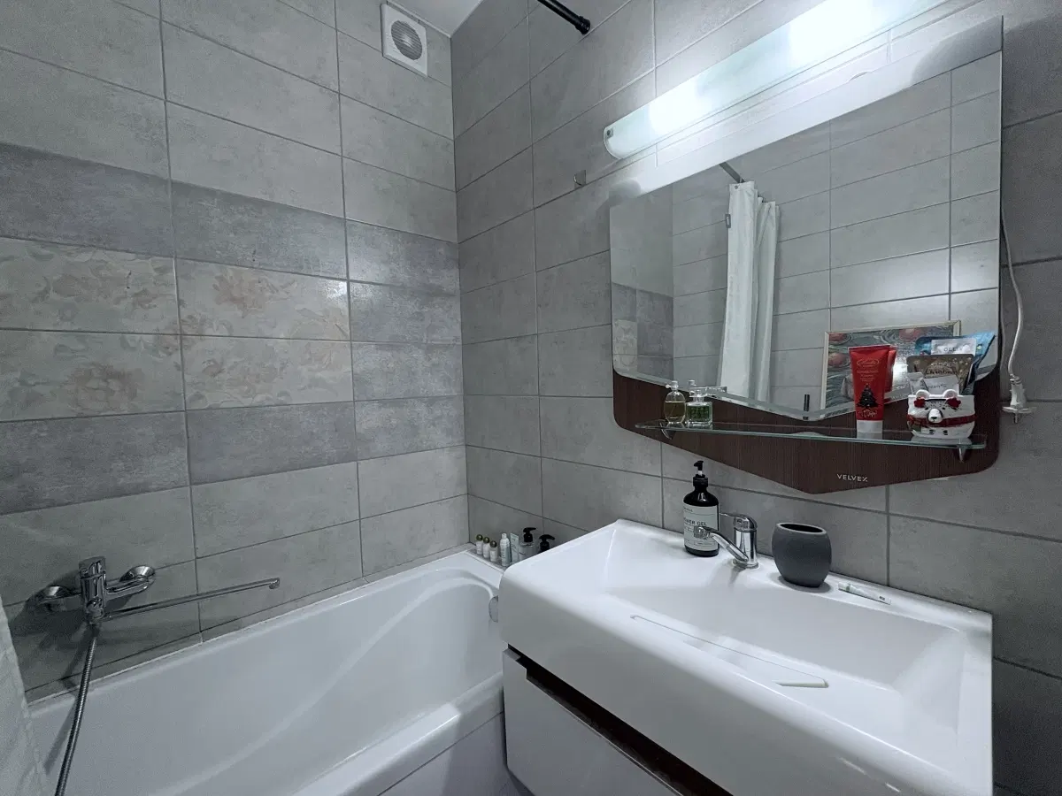 фото Квартира-студия, 42 м², 2 кров…