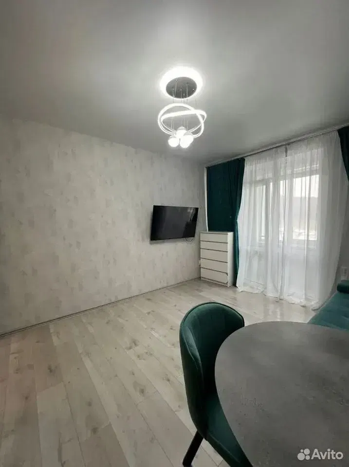 фото Квартира-студия, 25 м², 2 кров…